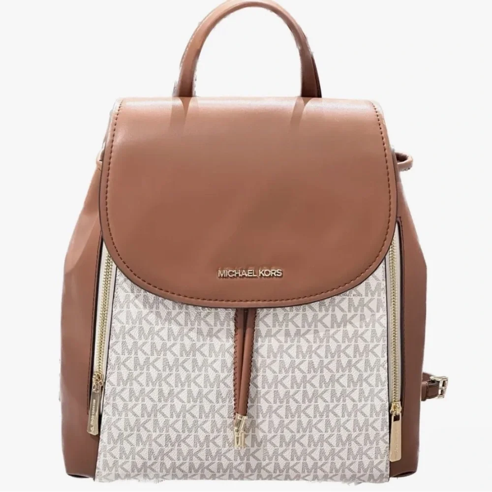 NEW! MICHAEL KORS Phoebe Medium Drawstring Backpack Vanilla
